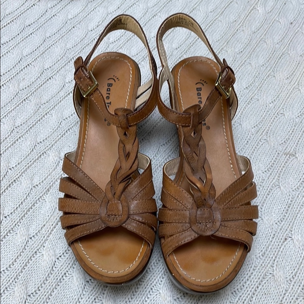 Women’s 7.5 Bare Traps Diamond sandals wedge braid adjustable ankle open toe
